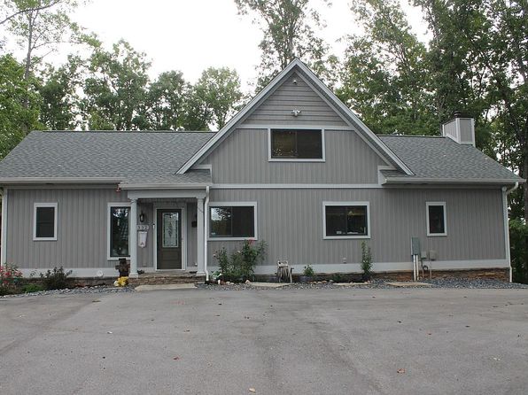 332 Two Rivers Dr
