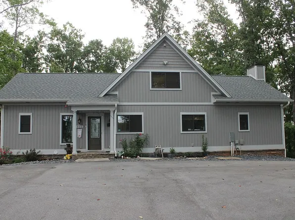 332 Two Rivers Dr, Westminster, SC 29693