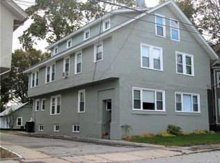 42 Perry St, New London, CT 06320
