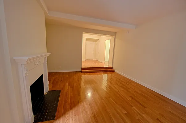 Rented by Stonehenge NYC LLC | media 2