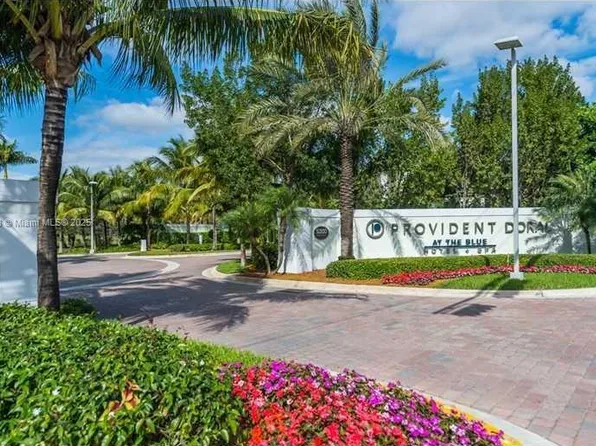 5300 NW 87th Ave #415, Miami, FL 33178