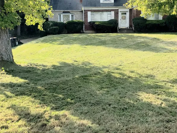 312 N Marshall Rd, Middletown, OH 45042