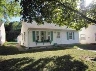3712 5th Ave, Moline, IL 61265