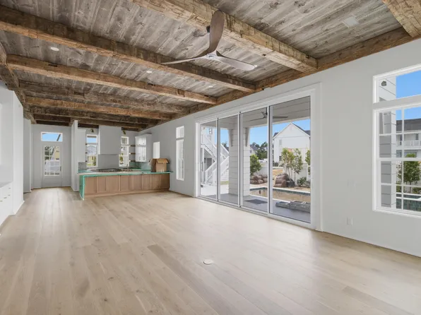 579 Pollard Cv E Suite 115, Rosemary Beach, FL 32461