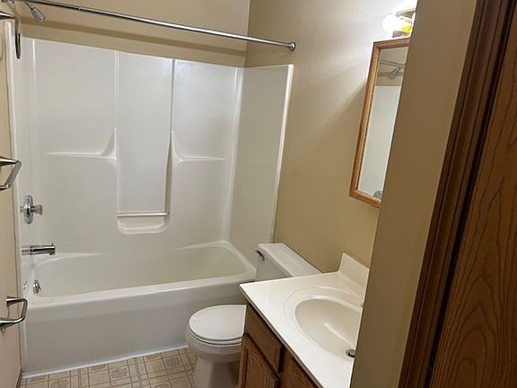 4th image of 665 Mumford Dr APT C