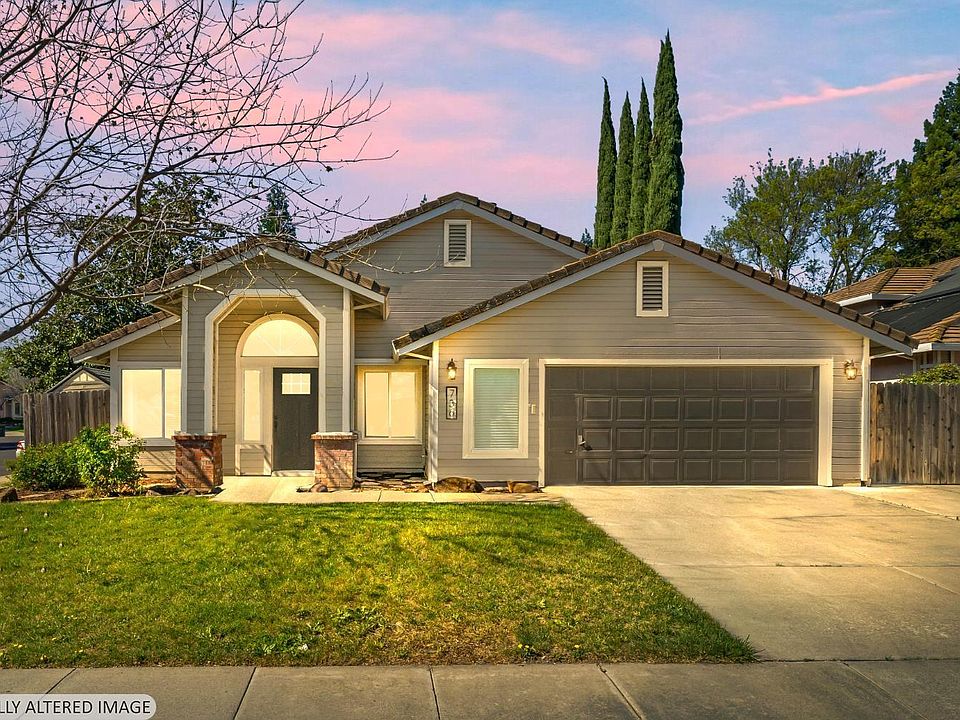 1st image of 736 Notre Dame Drive
