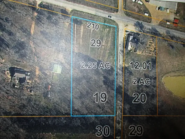 Veterans Hwy W, Pontotoc, MS 38863