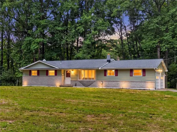 203 Ruth Rd, Bath, PA 18014