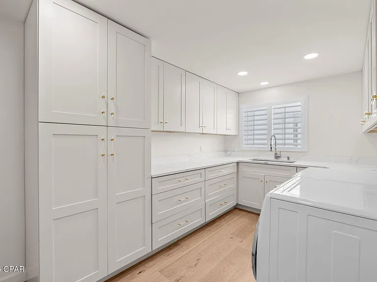 100 Cherry St #103 — Photo 7