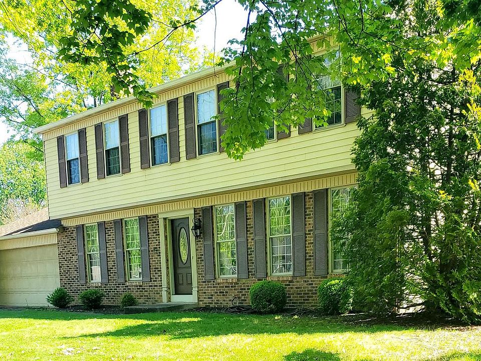 1st image of 866 Mandy Ln