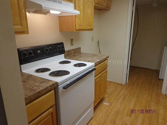 2nd image of 5117 Eaglesmere Dr #70