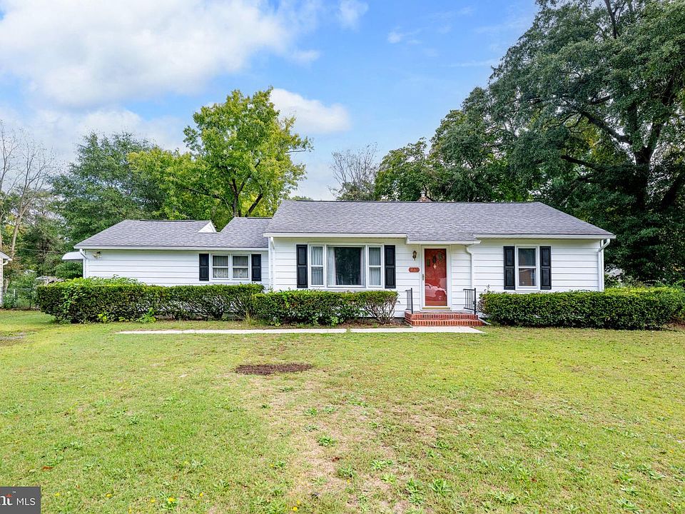 1st image of 9765 Nanticoke Cir