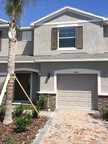 3816 Silverlake Way Photo 1