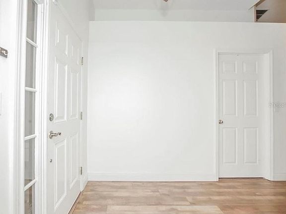 4th image of 2024 Newtown Rd