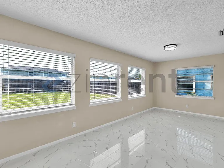 2809 Jefferson Pkwy #B — Photo 10