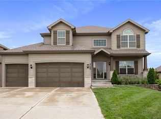 9109 N Myrtle Ave, Kansas City, MO 64156