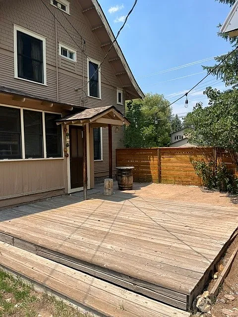 5 bed, 2348 sqft, $3,500 — Photo 4