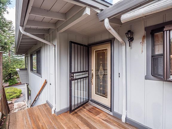 4th image of 250 Eleana Dr