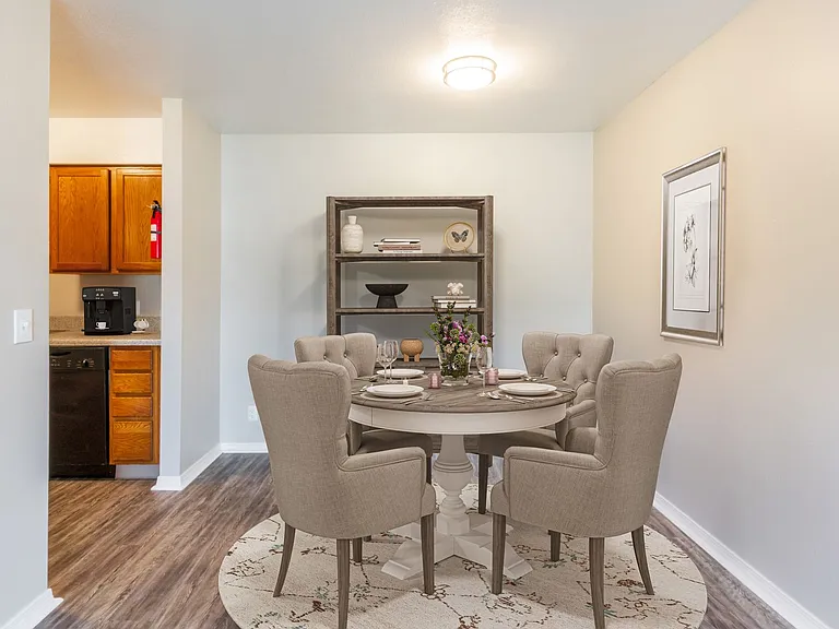 Lynn Park Apartments Welcome to historic Excelsior Springs! — Photo 21