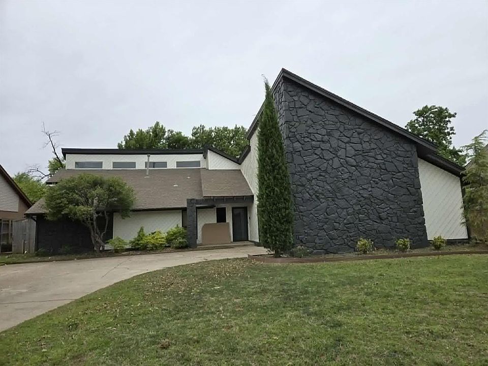 1st image of 11609 Twisted Oak Rd