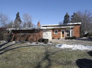 304 N Drury Ln, Arlington Heights, IL
