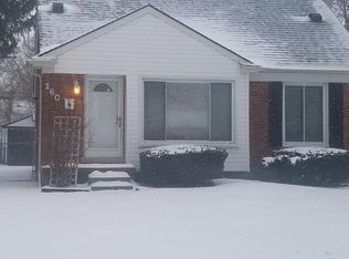 160 Auburn St, Inkster, MI 48141