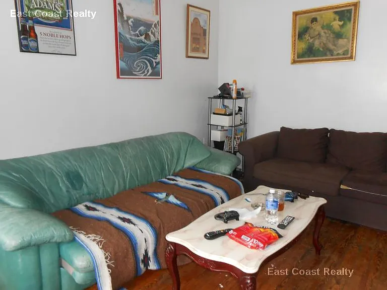 26 Haskell St #2 — Photo 3