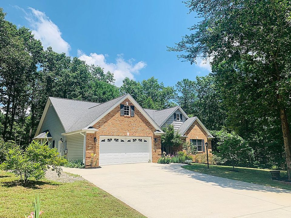 1st image of 512 Knobb Hill Dr NW