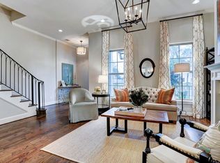 255 Green Blvd, Shenandoah, TX 77384