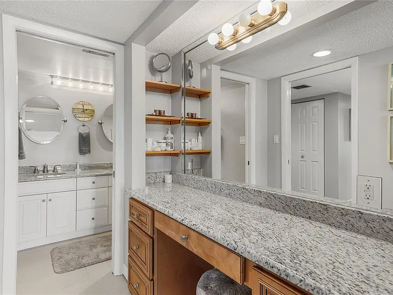 7650 Bayshore Dr #401 — Photo 31
