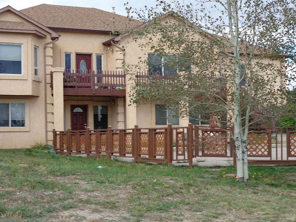Spring Valley Front Patio and Entrance