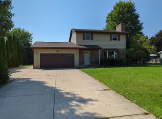 6261 Fox Run, Deforest, WI 53532