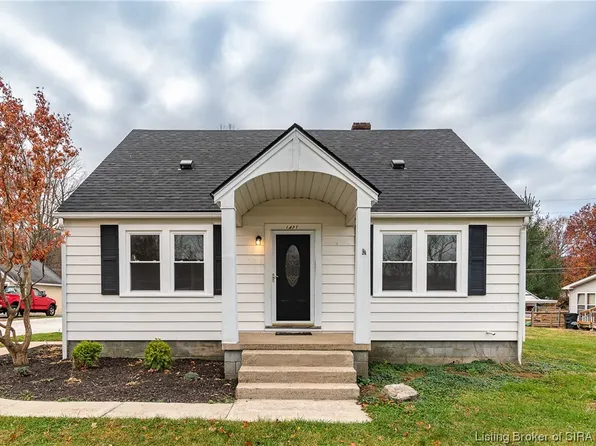 1421 E Water Street, Borden, IN 47106