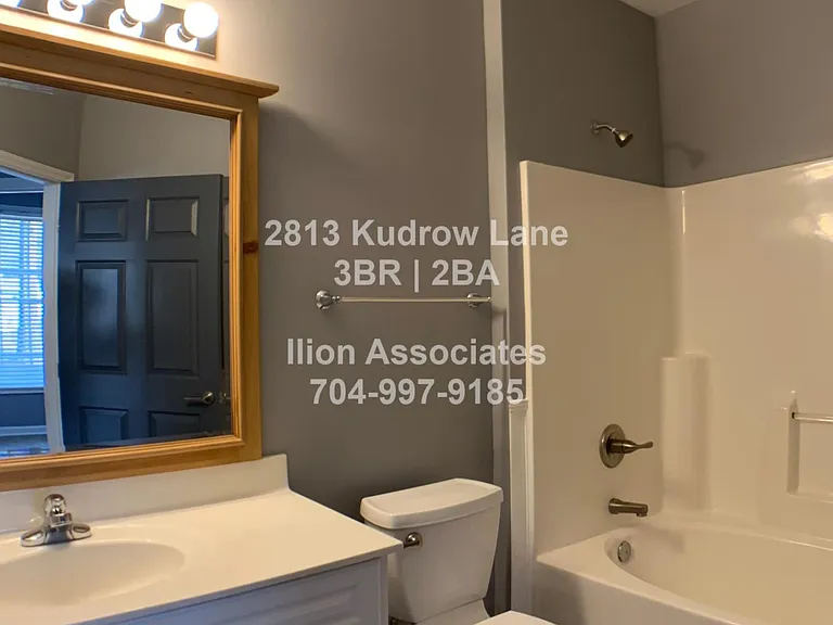 2813 Kudrow Ln #2813 — Photo 13