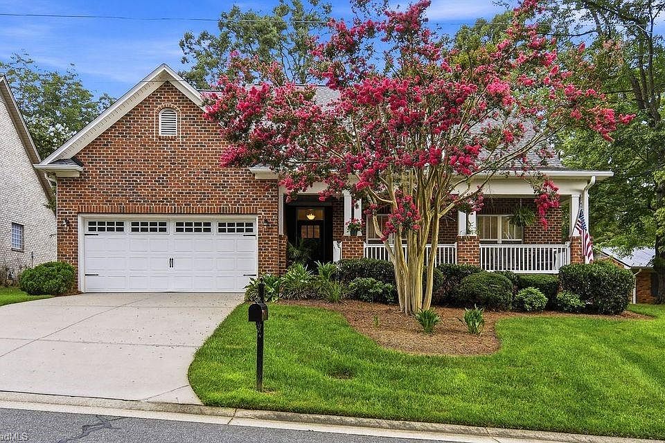 1st image of 2608 Belwick Village Dr