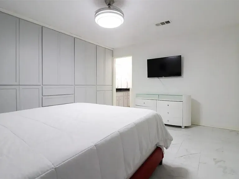 13828 Hollowgreen Dr #201 — Photo 10