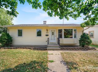 749 Foran Ln, Aurora, IL 60506