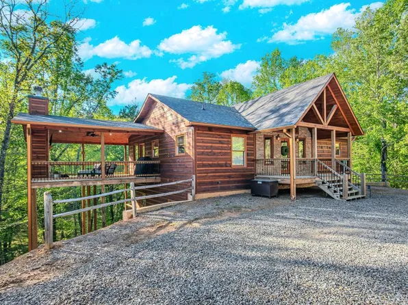 66 Ross Dr, Mineral Bluff, GA 30559