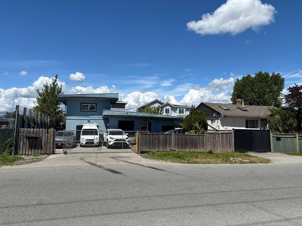 12711 112a Ave, Surrey, BC V3V 3L4