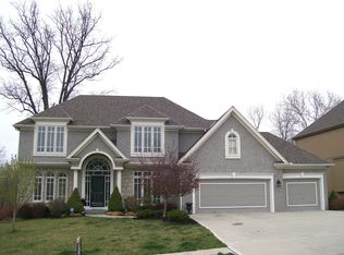 14390 NW 64th Ter, Parkville, MO 64152