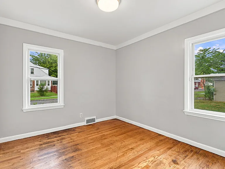 11034 Craft St — Photo 25