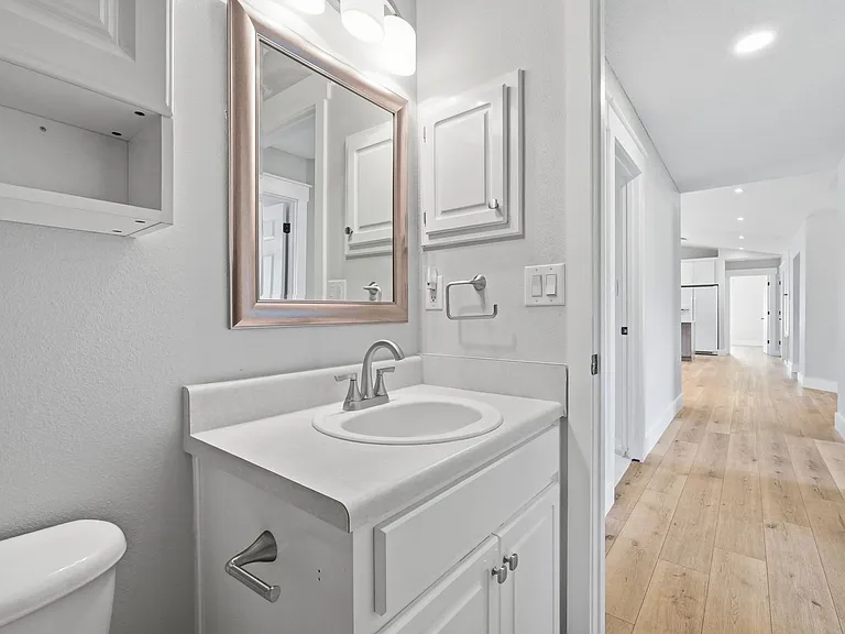 4881 Traxx St — Photo 39