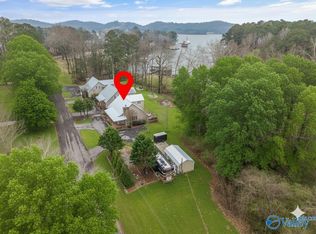 100 Baptist Camp Rd, Guntersville, AL 35976