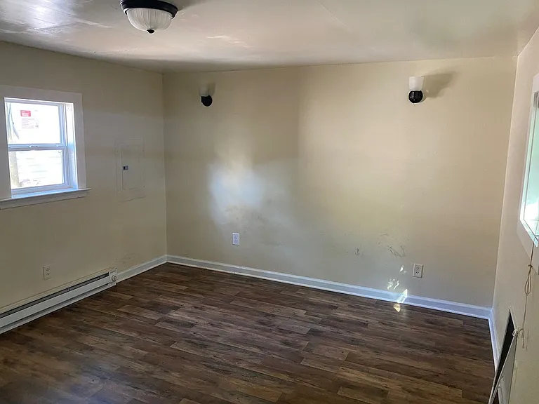 5115 Jefferson Ave — Photo 6