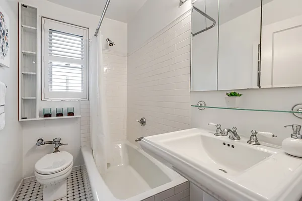 Sold by Brown Harris Stevens | media 6