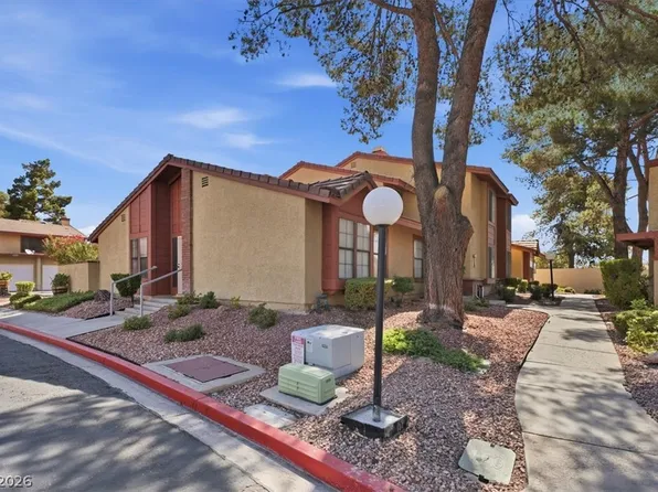 2410 Pickwick Dr, Henderson, NV 89014