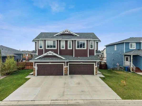 21 E Hanson Ln NE, Langdon, AB T0J 1X1