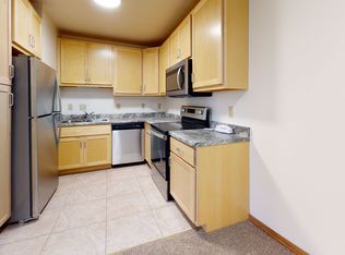 Parkview 725, Madison, WI 53715