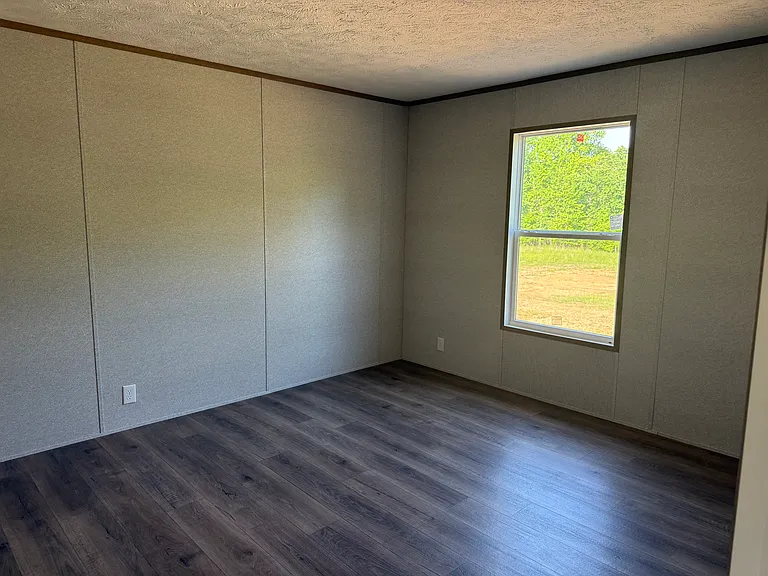 1832 Whitehead Rd — Photo 7