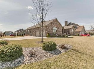 1107 Five Mile Rd, Racine, WI 53402